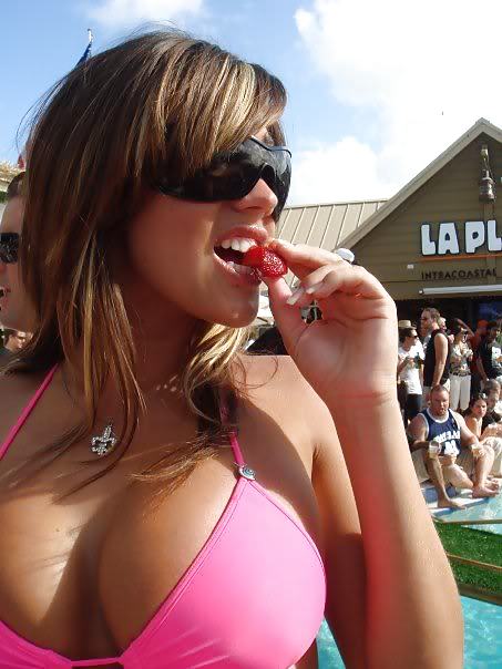 Hot Busty Teens 08 #8886787
