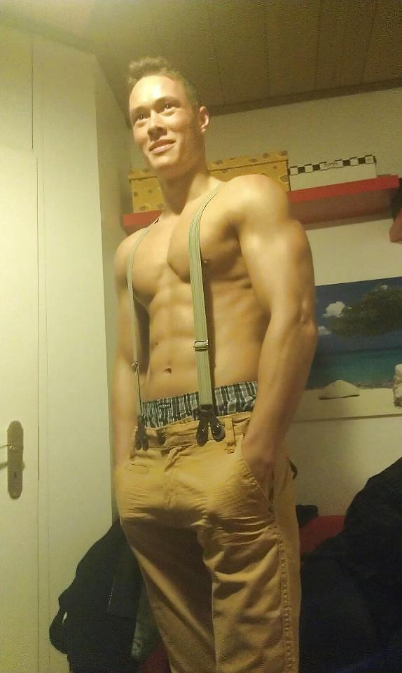 ハマちゃん
 #15445210