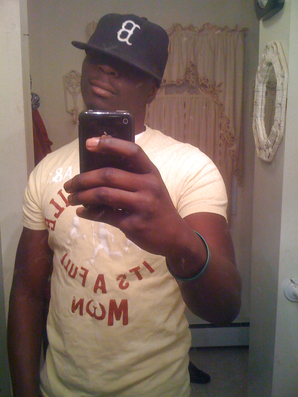 Me 2011 #4188568