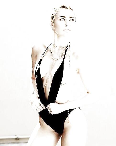 Le Miley Cyrus Sexy #19278331