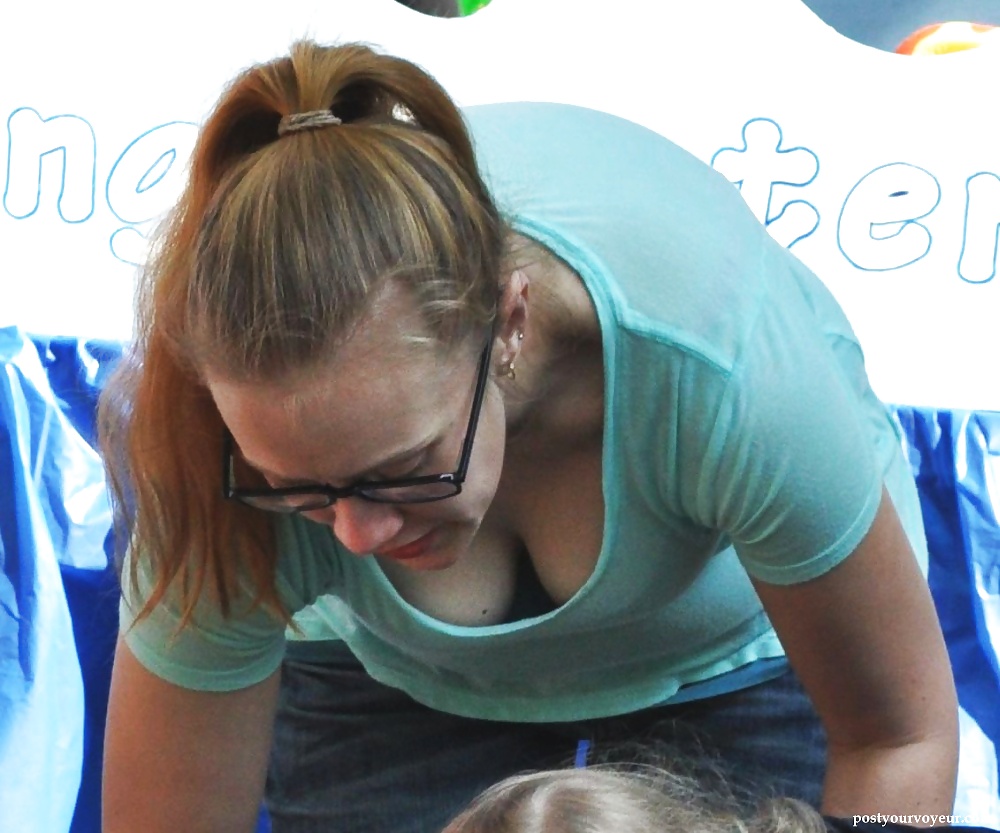 足の写真
 #16547428