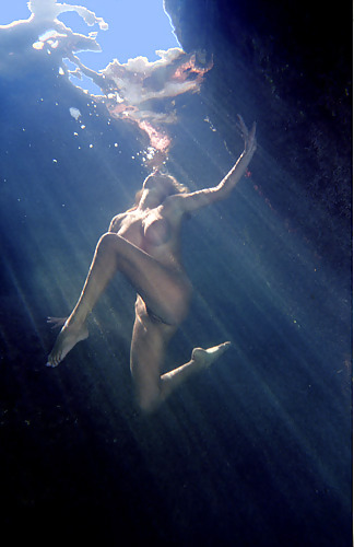 Naked-underwater
 #2609932