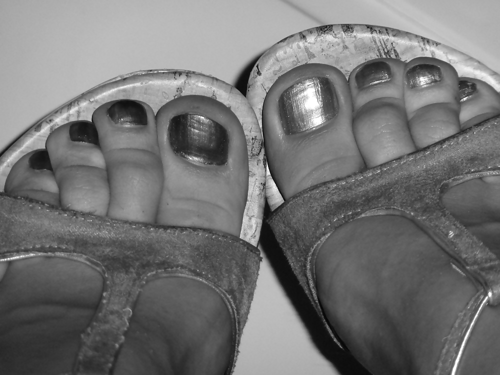 Perfect toes #4506762