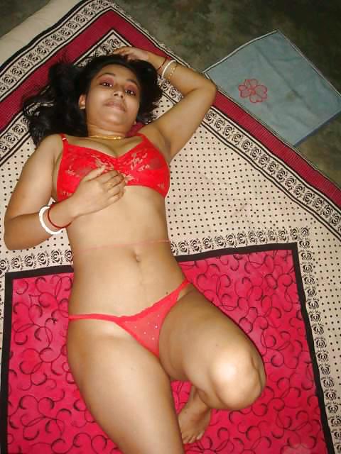 Desi hotties 
 #13123960