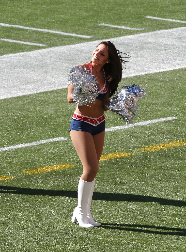 Cheerleaders with sexy Boots on.... #5751706