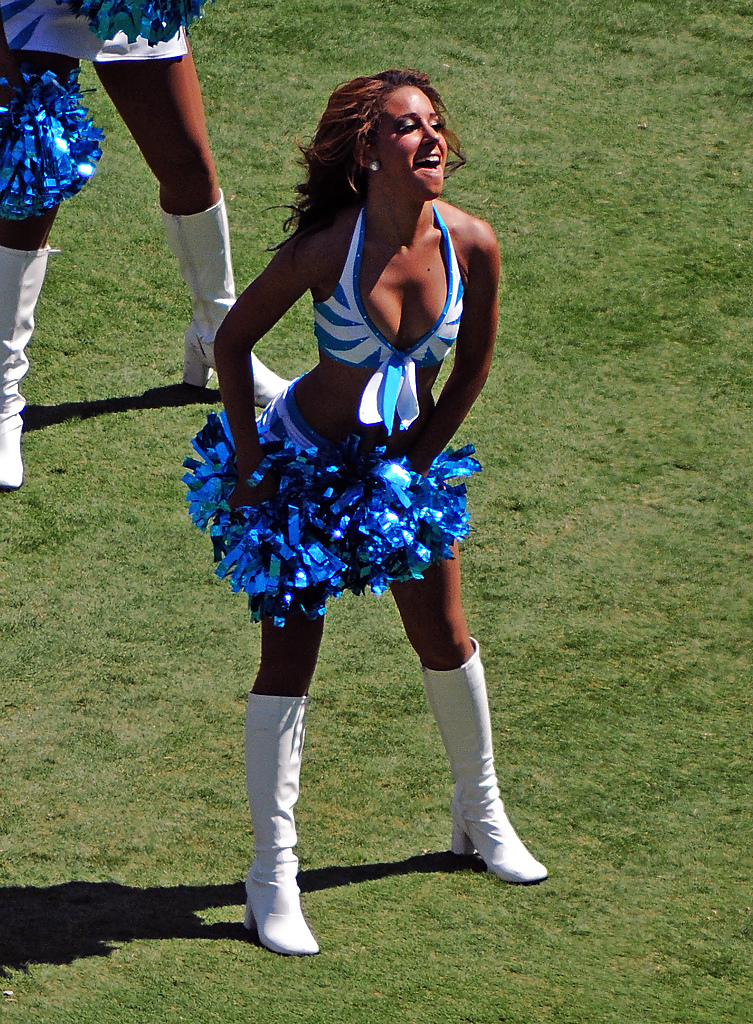 Cheerleaders with sexy Boots on.... #5751776