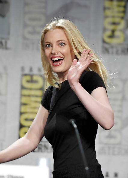 Community's Gillian Jacobs collection 2 #10350517