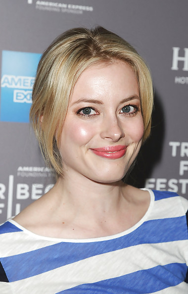 Community's Gillian Jacobs collection 2 #10350566