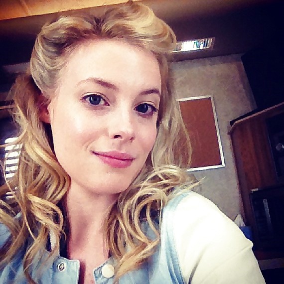 Community's Gillian Jacobs collection 2 #10350635