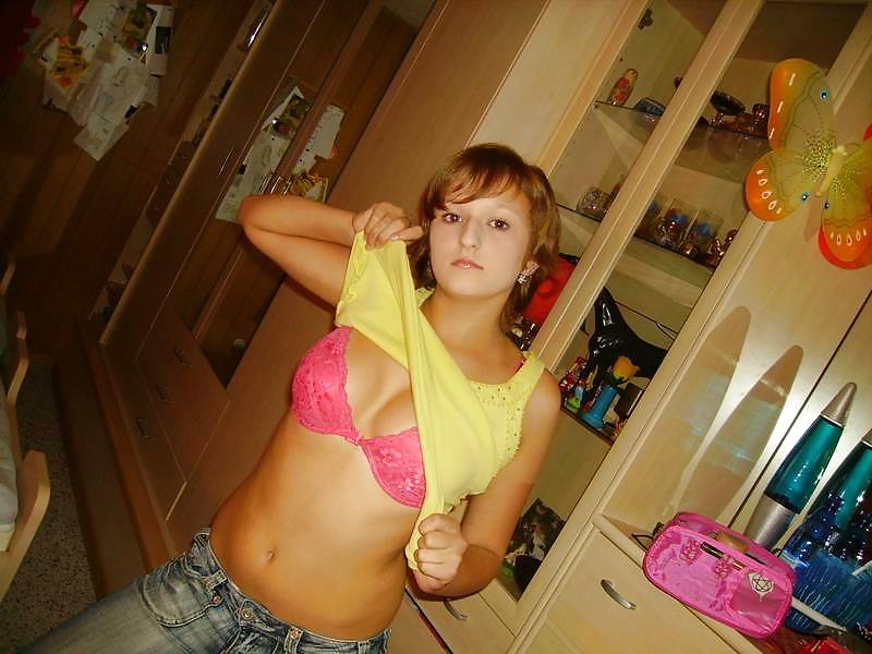 Mix3 amatoriale gf (6 ragazze) (ctk)
 #2209983