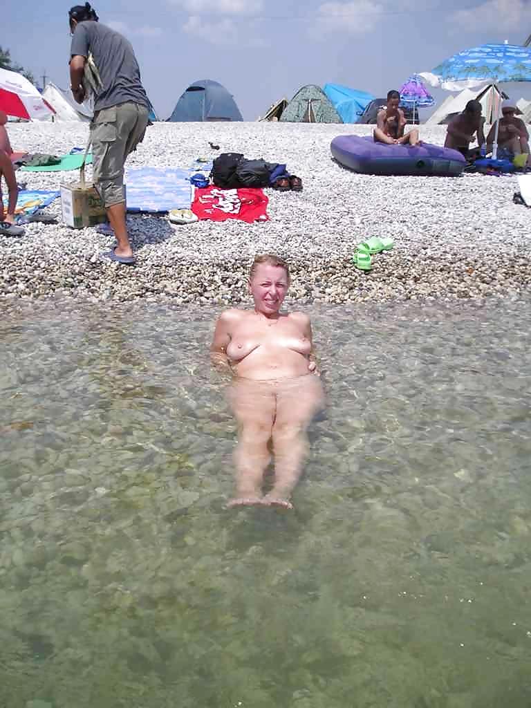 I hate swimsuits