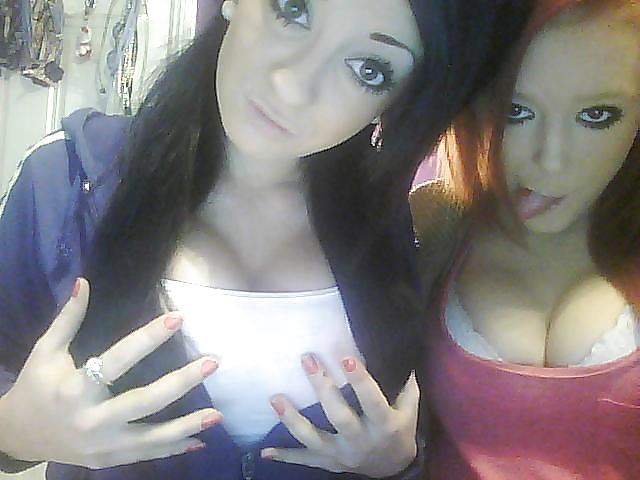 GIRL WE ARE GOING TO HAVE A 3 SOME WITH #9458917