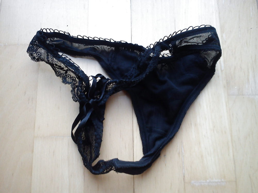 Saubere Unterhosen... Weil sie frisch gewaschen wurden! #8062072