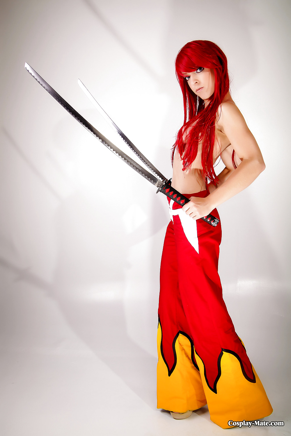 Erza ​​scarlett Cosplay Photos #18198249