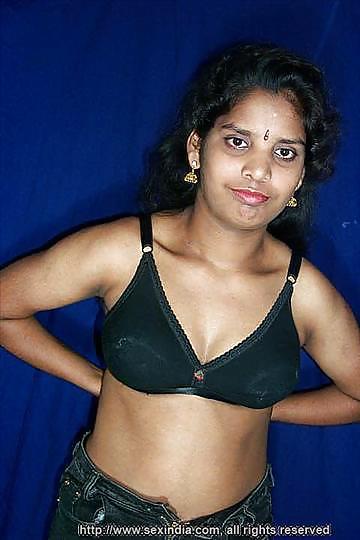 DESI HOT & SEXY BALA - SOUTH INDIAN - 004 #22291005