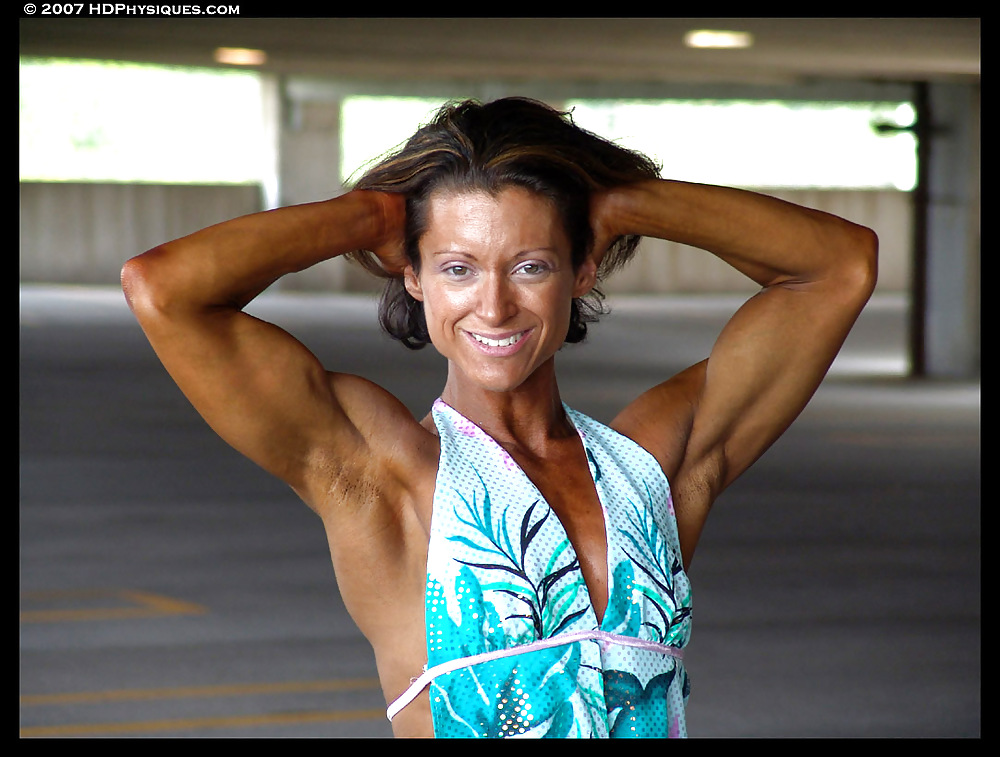 Muscle babes
 #21907502