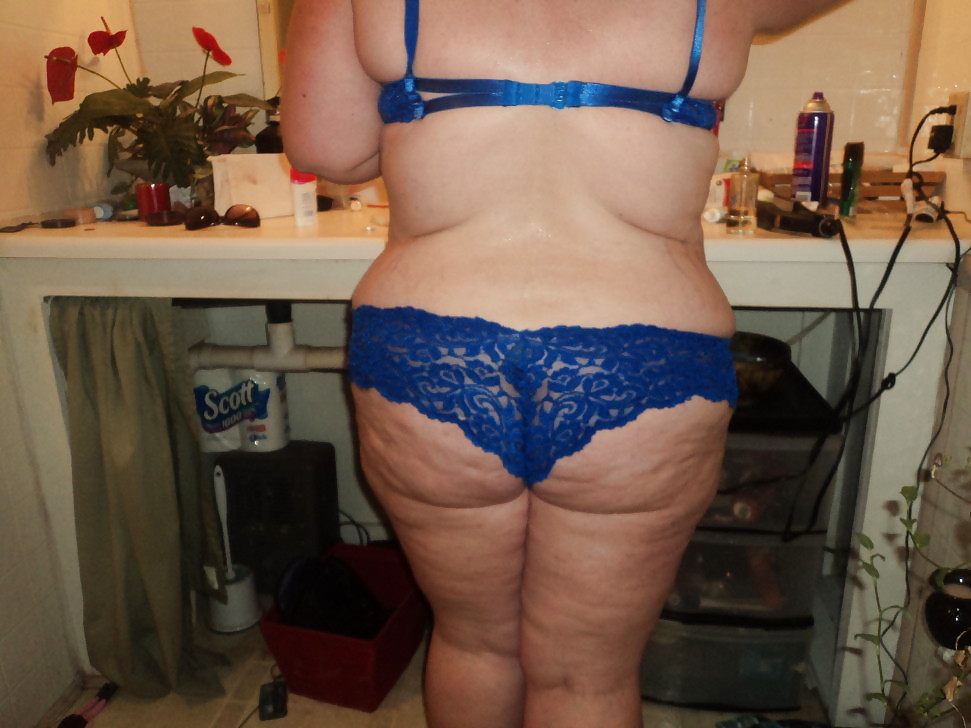 Plump Girl #9356645