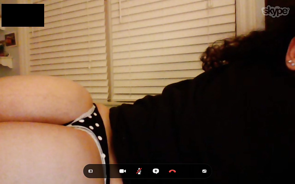 Skype show dina part 2
 #17791899