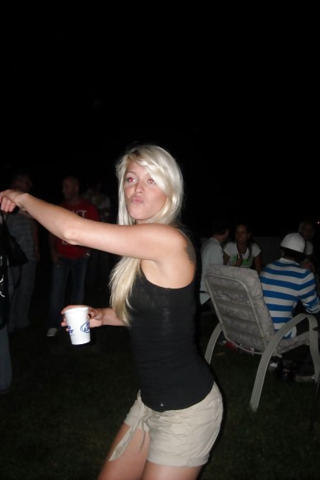 Facebook babes 20 #4260424