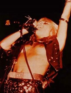 Nip slips
 #6776583
