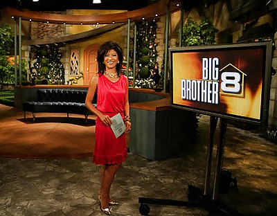 CBSニュース、ビッグブラザーのセクシーなジュリー・チェン、セクシーな脚
 #6628680