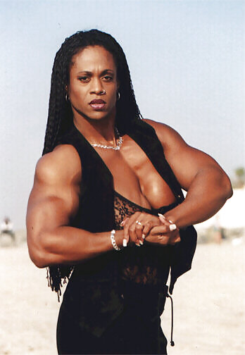 黒人女性の筋肉3
 #275976