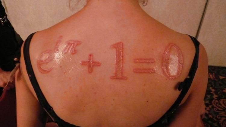 Scarification - teens most popular body modification #9454227