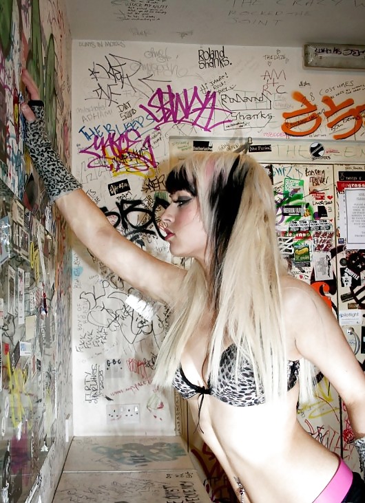 XXX Gothic Nicole #9630658