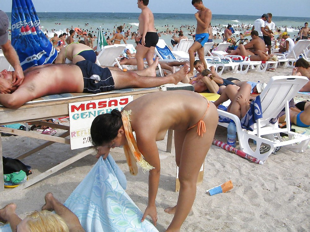 Playas bikinis tangas foto topless 3
 #4142722