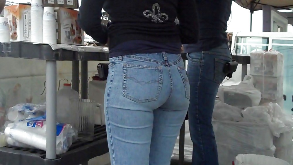 Cum on look at nice big ass in butt tight jeans #3639420
