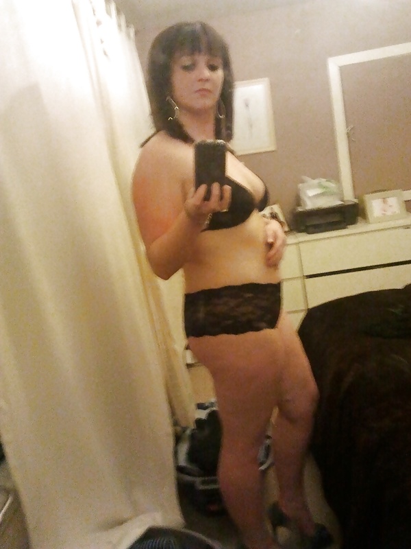 Spirited MILF #9727384
