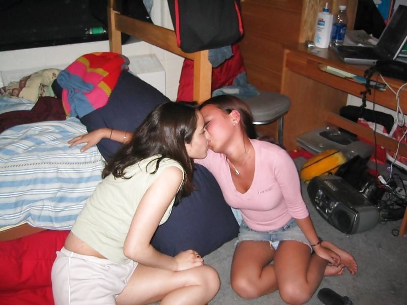 Teens Kiss Teens #12413984