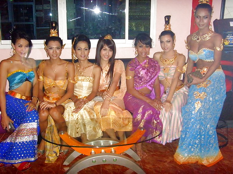 Ladyboy Nachtleben In Pattaya #21526454