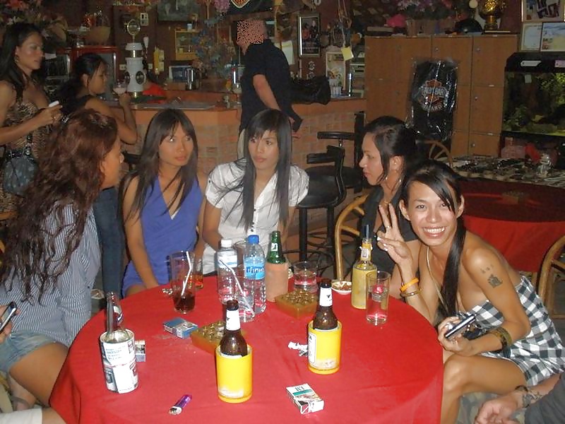 Ladyboy Nachtleben In Pattaya #21526695