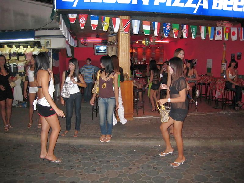 Ladyboy Nachtleben In Pattaya #21526736