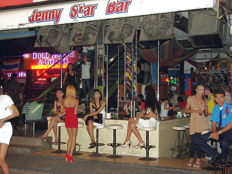 Ladyboy Nachtleben In Pattaya #21526782