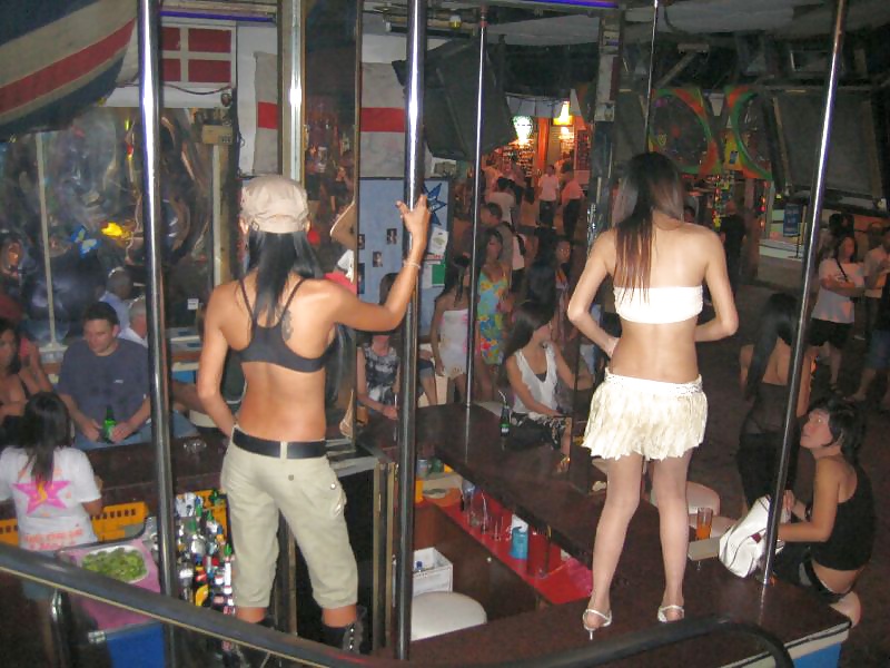 Ladyboy Nachtleben In Pattaya #21526795