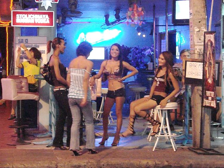 Ladyboy Nachtleben In Pattaya #21526825
