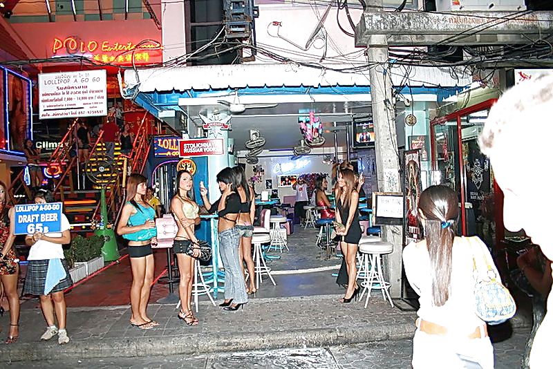 Ladyboy Nachtleben In Pattaya #21526856