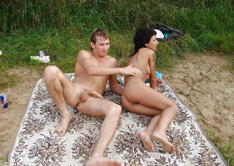 Threesome sulla spiaggia a vela
 #4868184
