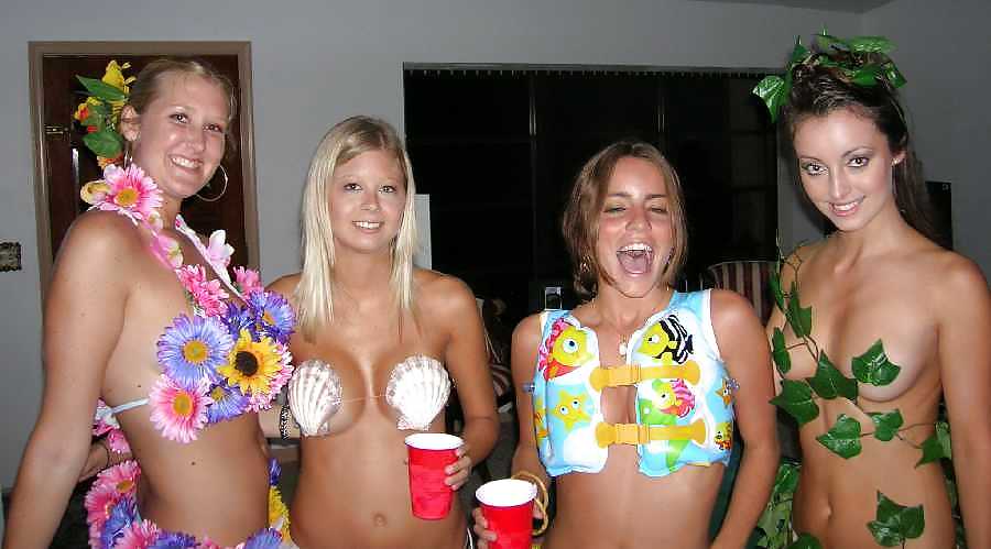 Sexy halloween
 #2329193