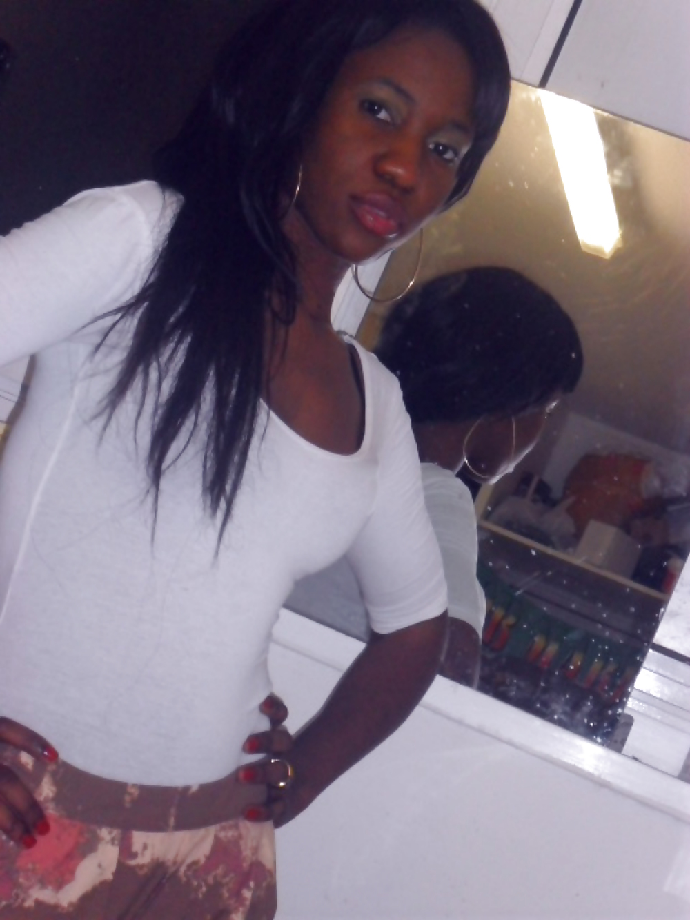 Ptite chatte africaine kiki nom ay
 #21514304