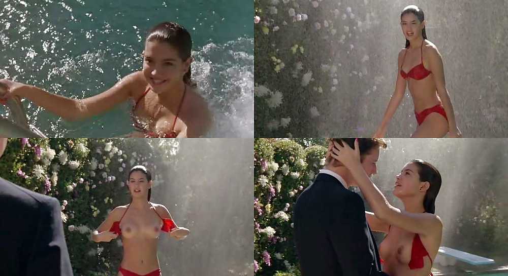 Phoebe Cates #15449335