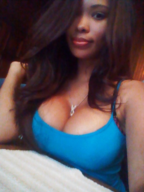Clevage
 #9512335