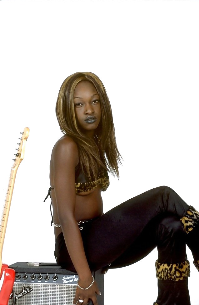 EBONY BEAUTY - JEZABEL #9993707