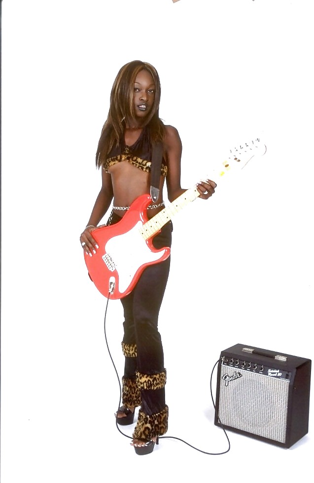 EBONY BEAUTY - JEZABEL #9993749