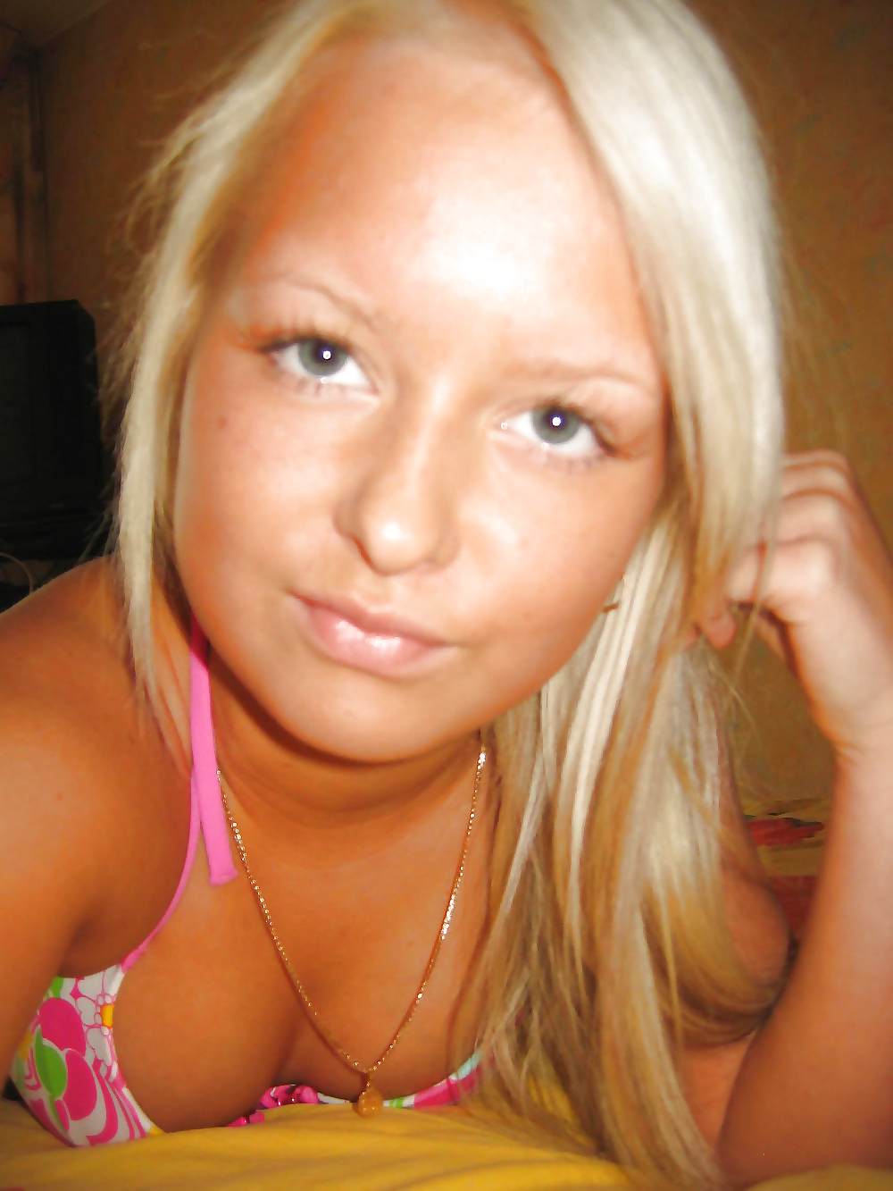 Amateur teen linda 18 from germany hot