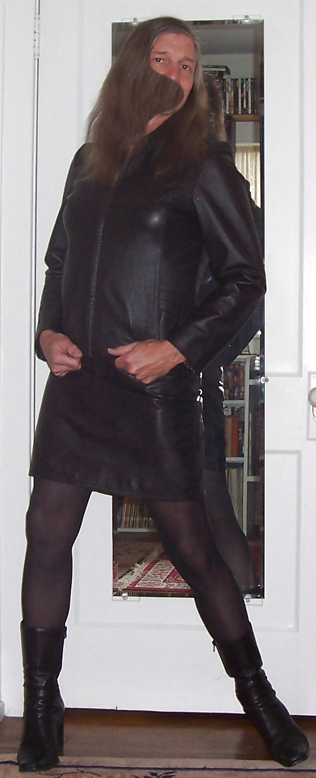 Crossdressing: New Leather #18311196