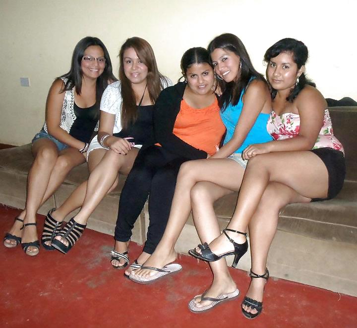 Mujer (amiguitas 42)
 #13445171