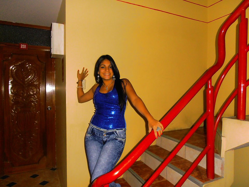 Mujer (amiguitas 42)
 #13445203